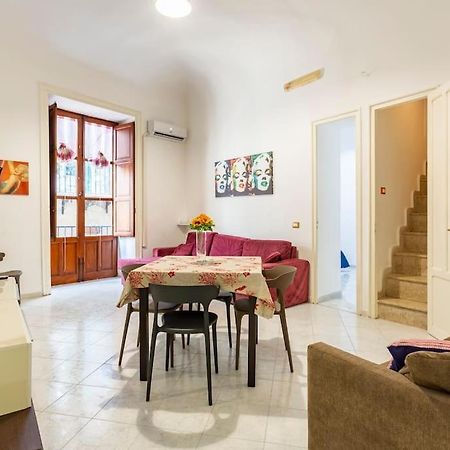 Nonna Lina Apartment ปาแลร์โม ภายนอก รูปภาพ