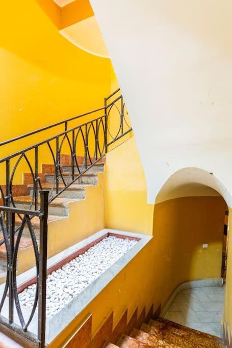 Nonna Lina Apartment ปาแลร์โม ภายนอก รูปภาพ